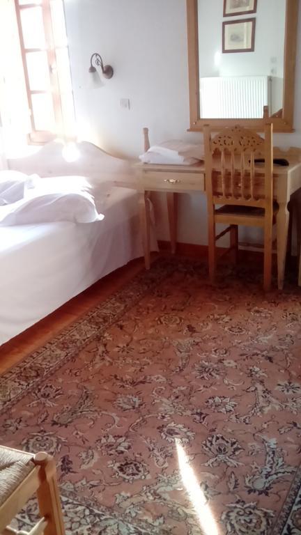 Theoni'S House Hotel Dhimitra  ภายนอก รูปภาพ